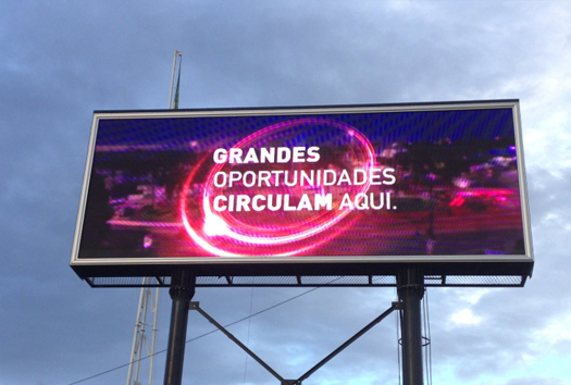 户外大屏幕LED显示屏的特点及应用场景